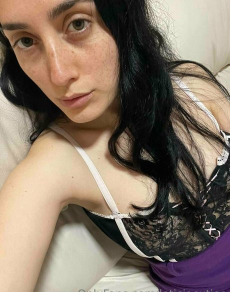 lesbian sex onlyfans free nude photo