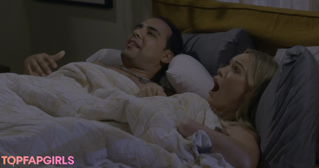 Hilary Duff pornstar exclusive picture