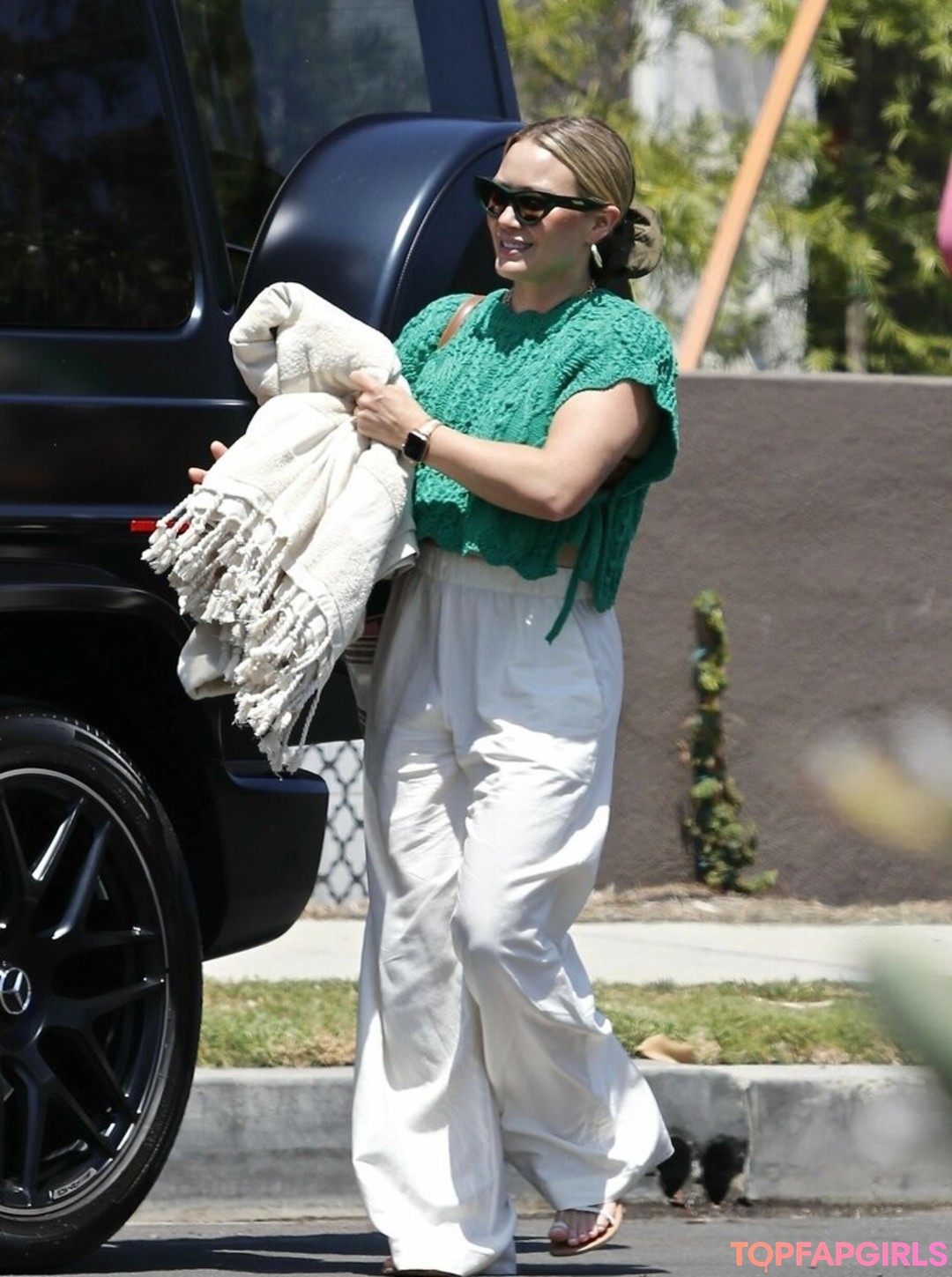 Hilary Duff pornstar hd photo
