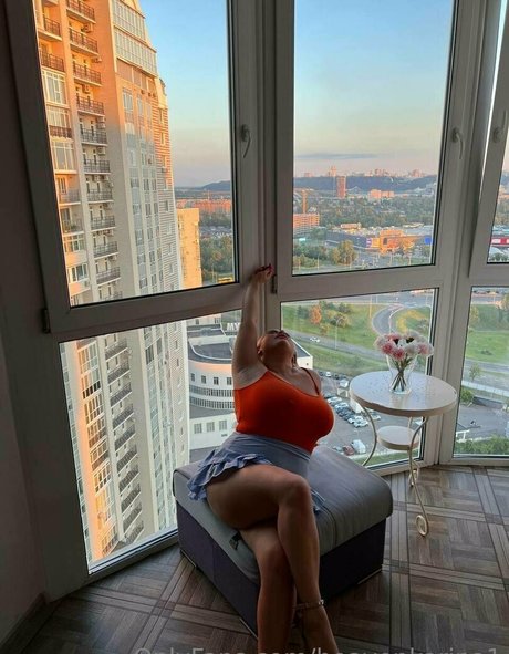 heavenkarina1 sex star pic