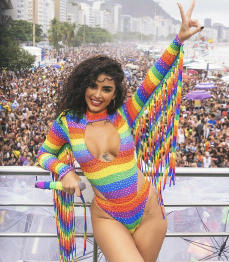 biancaoficial star best img