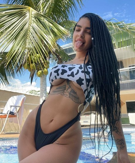 biancaoficial model nice image