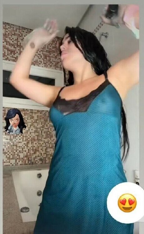 MC Bella Angel pornstar pics