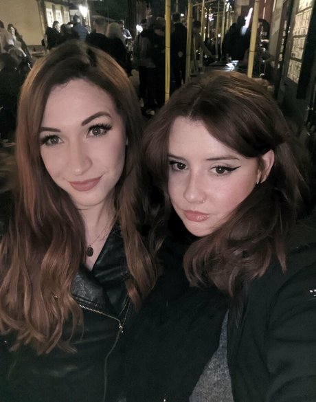 Gemothy star naked img