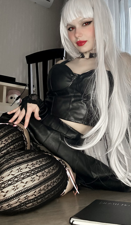 Purple Amelie xxx star pic