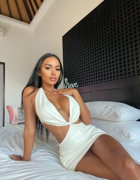 skinny big tits onlyfans exclusive pictures