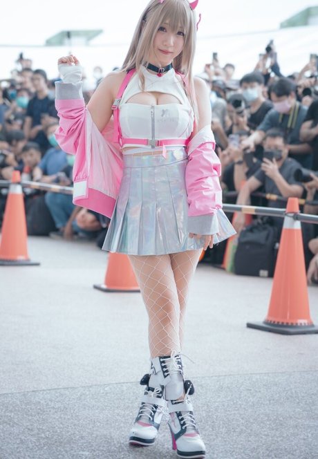 iorimoe five free model photos