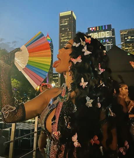 clothed onlyfans art naked pictures