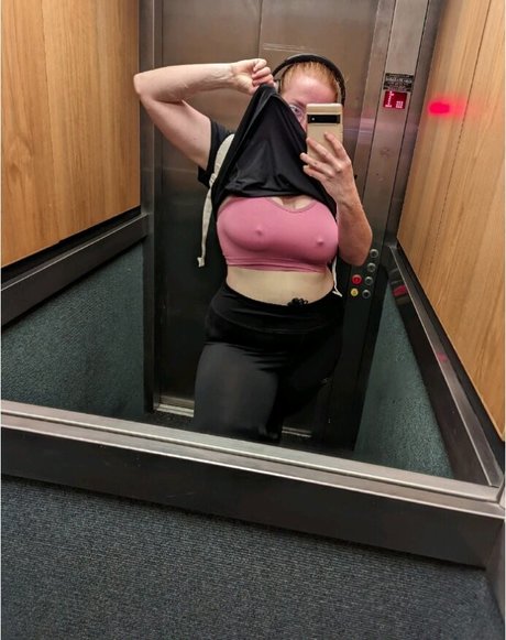 SpicyHani nice pornstar pics