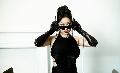 beautiful japanese onlyfans art porn pic