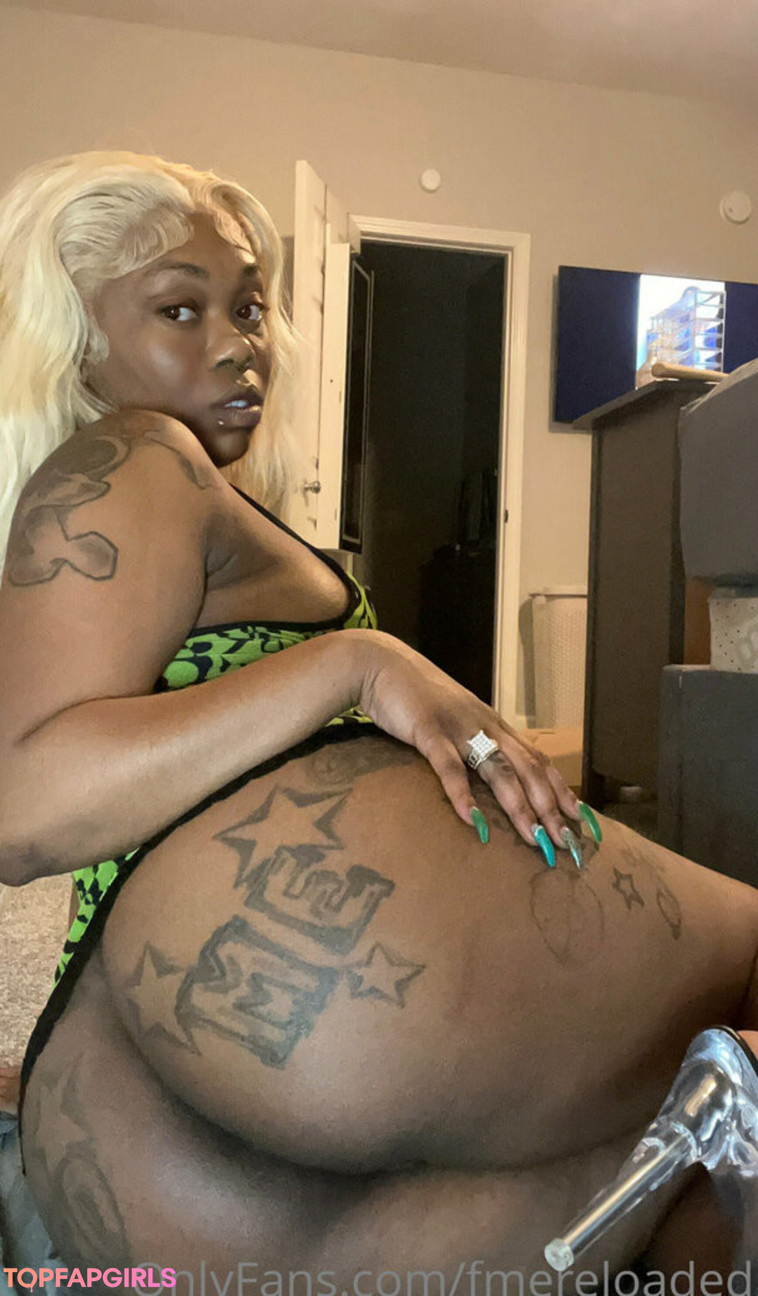 fmereloaded naked actress photos