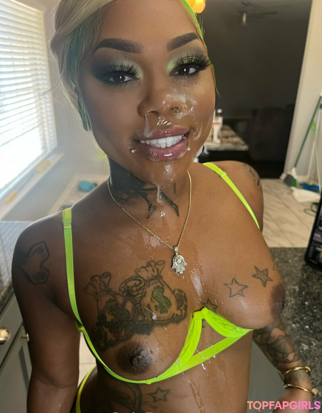 ufc onlyfans hot naked picture