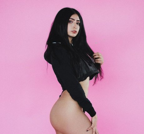 AcuarelaBlanca naked actress images