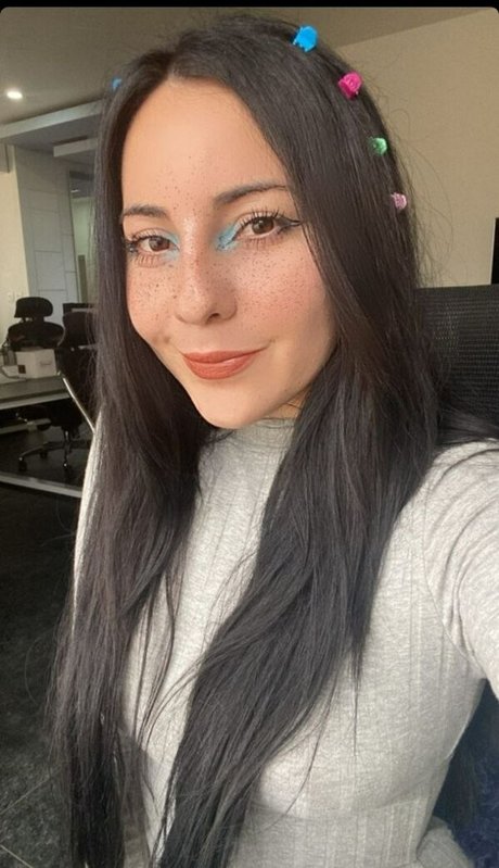 bellacuentos art star image