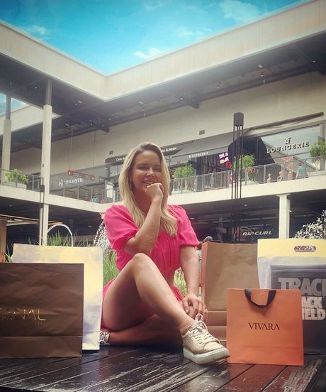 barista onlyfans beautiful porn photo