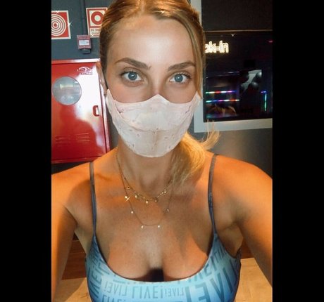 bikini cowgirl onlyfans free sex pics