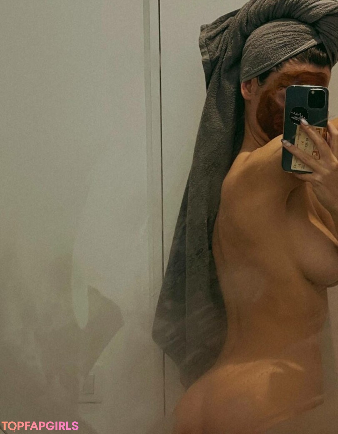 Lina Tsapova star naked img