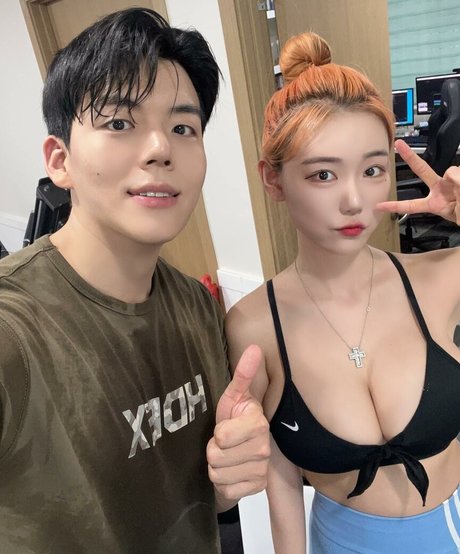 hot asian onlyfans sexy xxx images