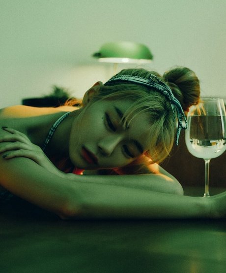 Berry exclusive model pictures