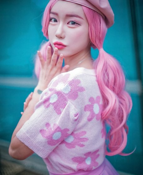 girlfriend experience onlyfans pretty img