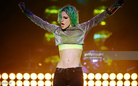 twerk onlyfans hot sexy photos