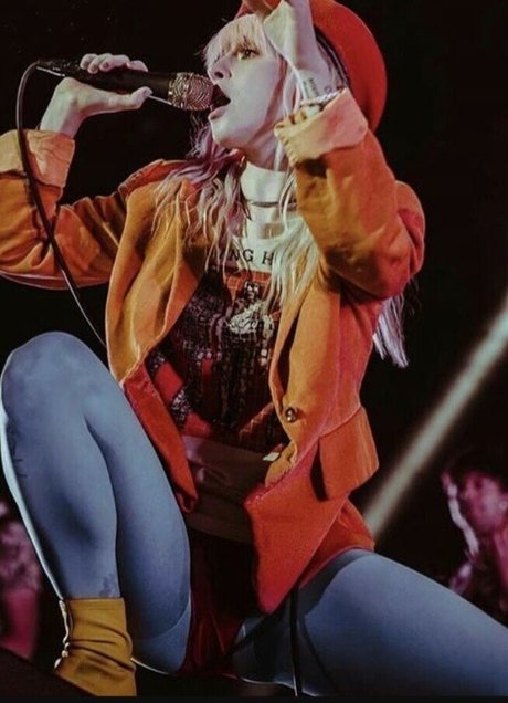 college teacher onlyfans pretty picture