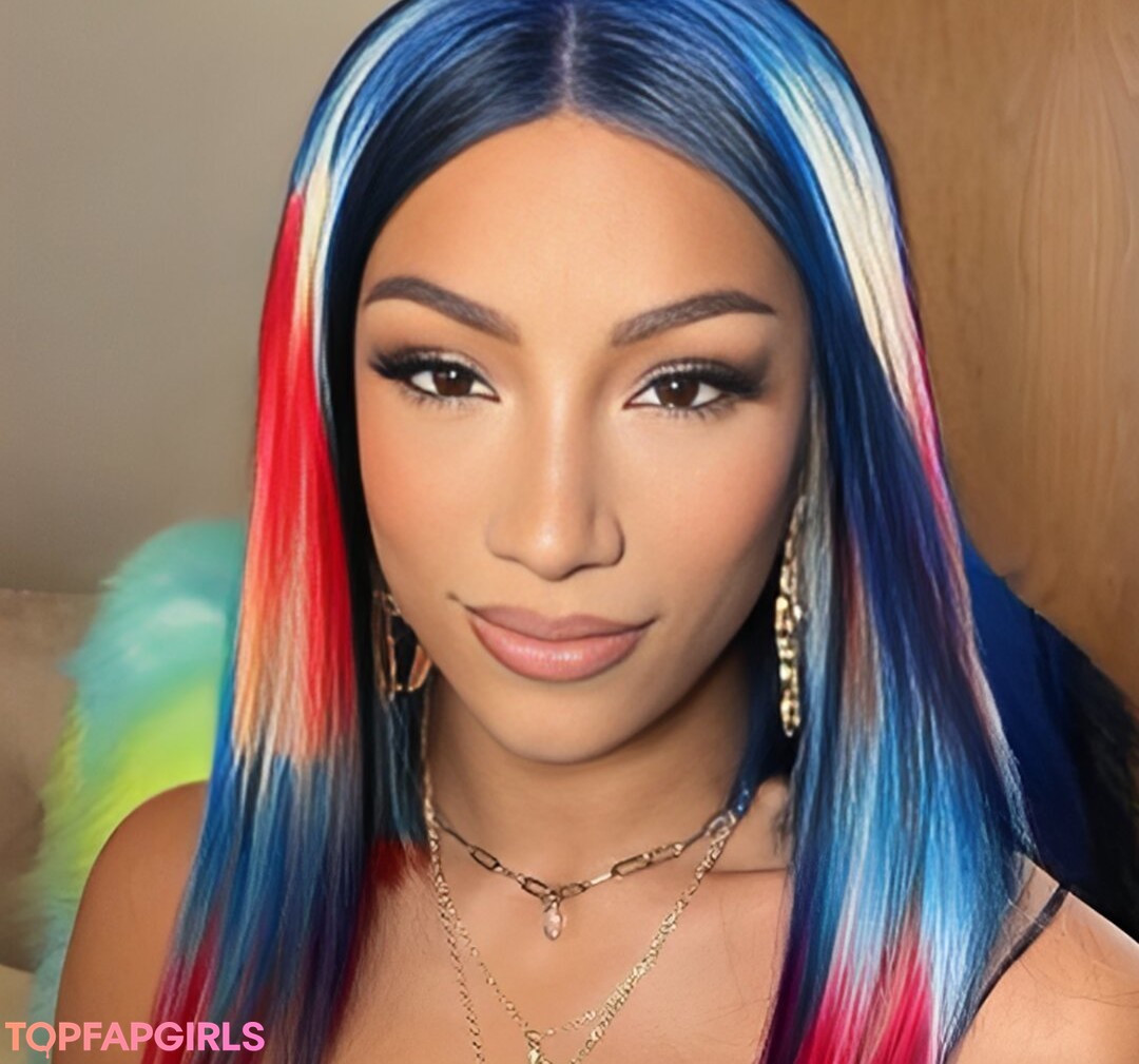 Sasha Banks star nice galleries