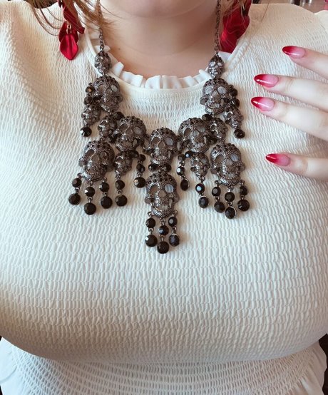 Demondice Karen top profile image