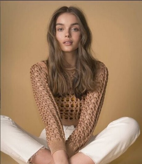 sisters onlyfans hot gallery