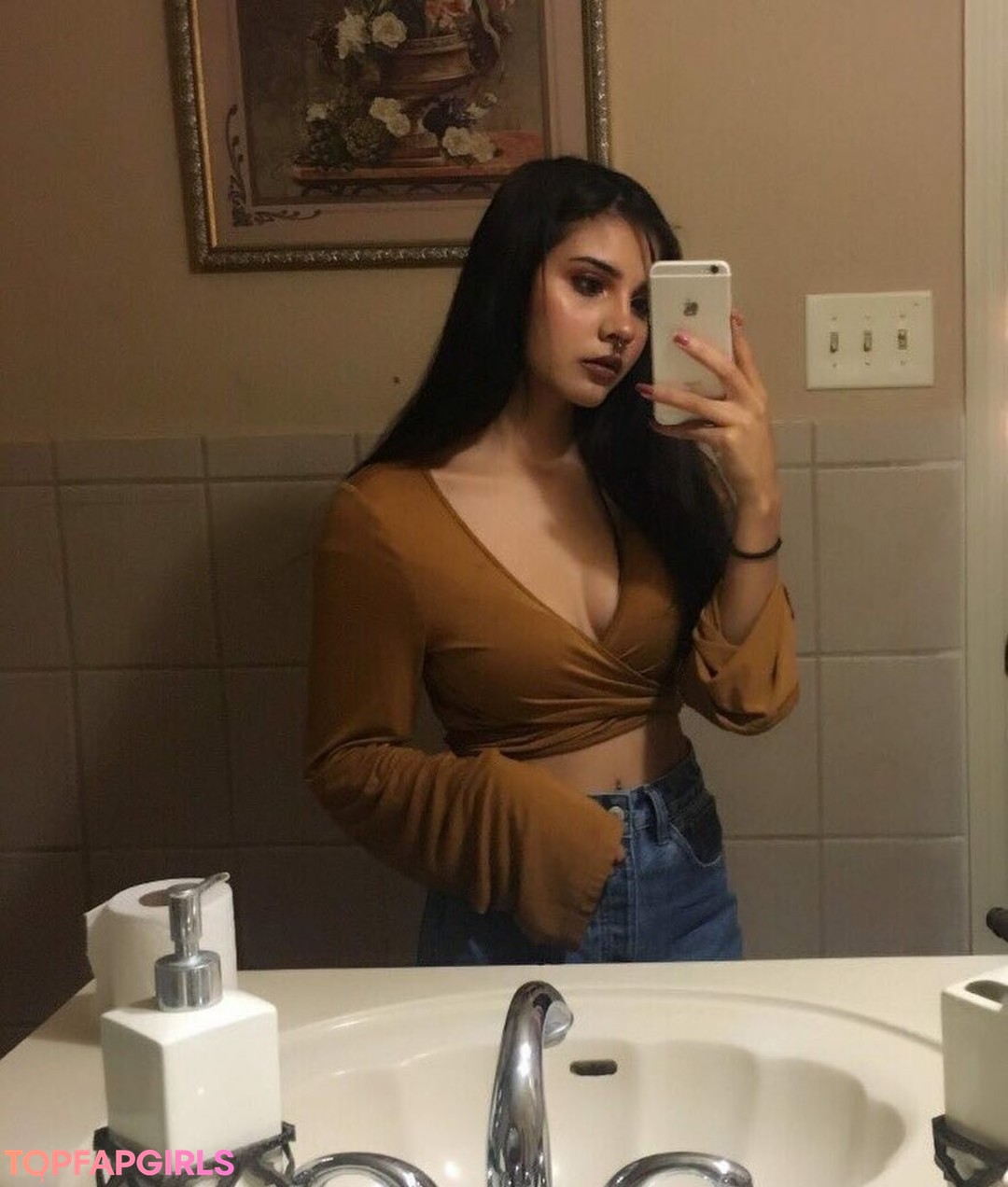 Noodlenom model porn images