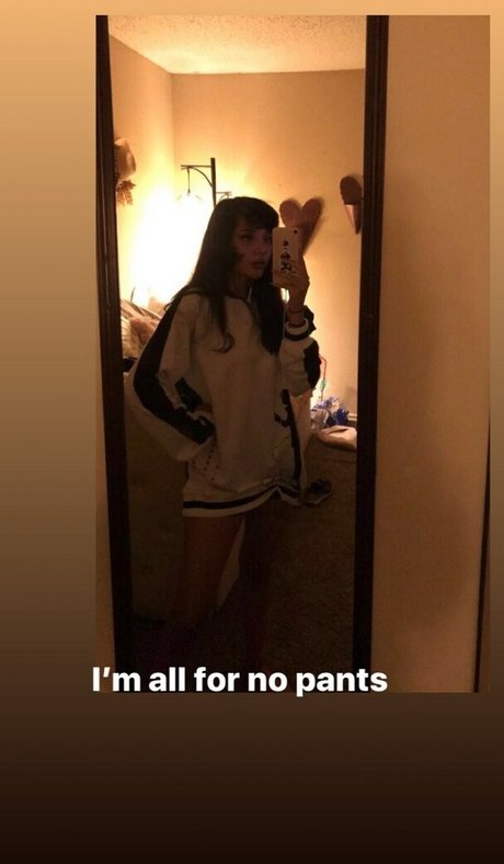 Noodlenom naked star archive