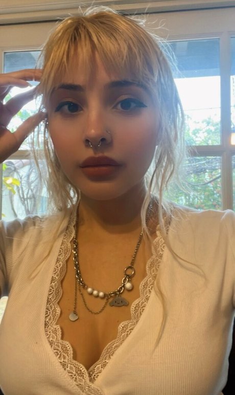 Noodlenom perfect actress pics