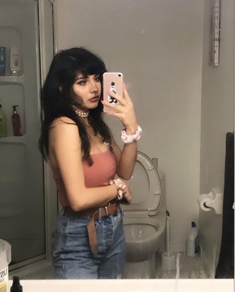 Noodlenom pornstar image