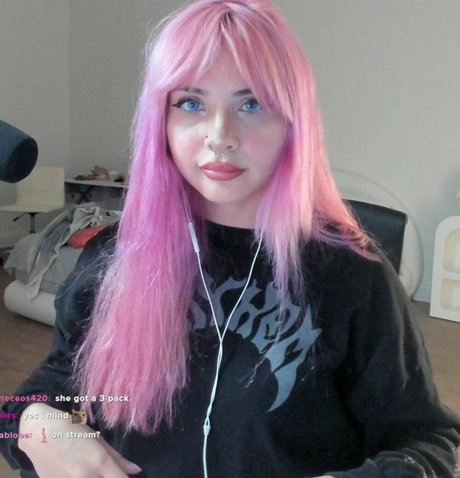 Noodlenom xxx model img