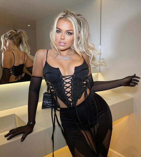 big ass jeans onlyfans pretty gallery