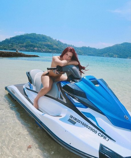 Vivi Wanderley star high quality images