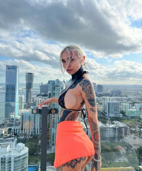 Fishball Suicide nudes pornstar pics