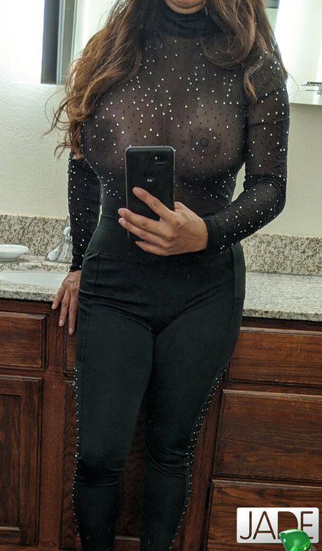 busty onlyfans beautiful archive