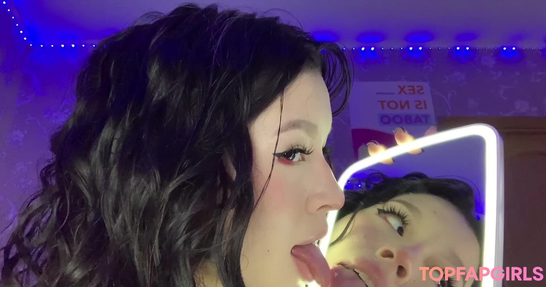 Lezzy Bunny ASMR nice actress pics
