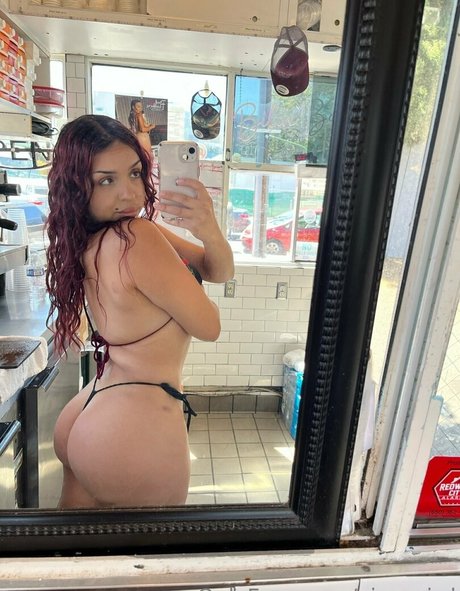 Virgogirrl naked model pic