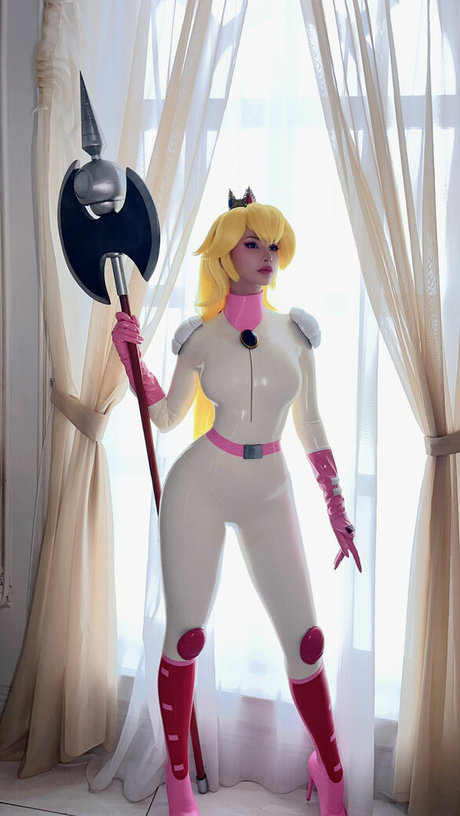 blonde muscle onlyfans art naked pic