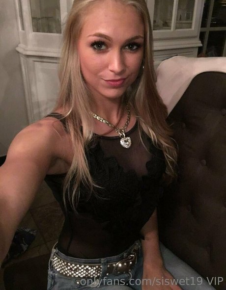 siswetlive star sex gallery