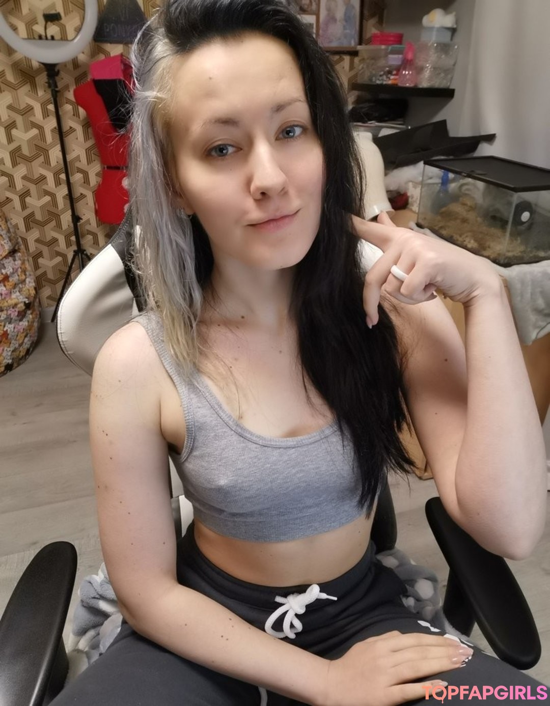curvy xxx onlyfans free image