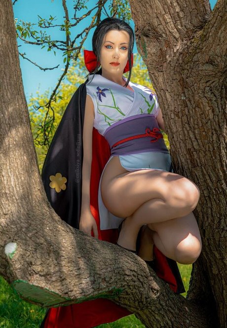 brunette petite onlyfans beautiful pictures