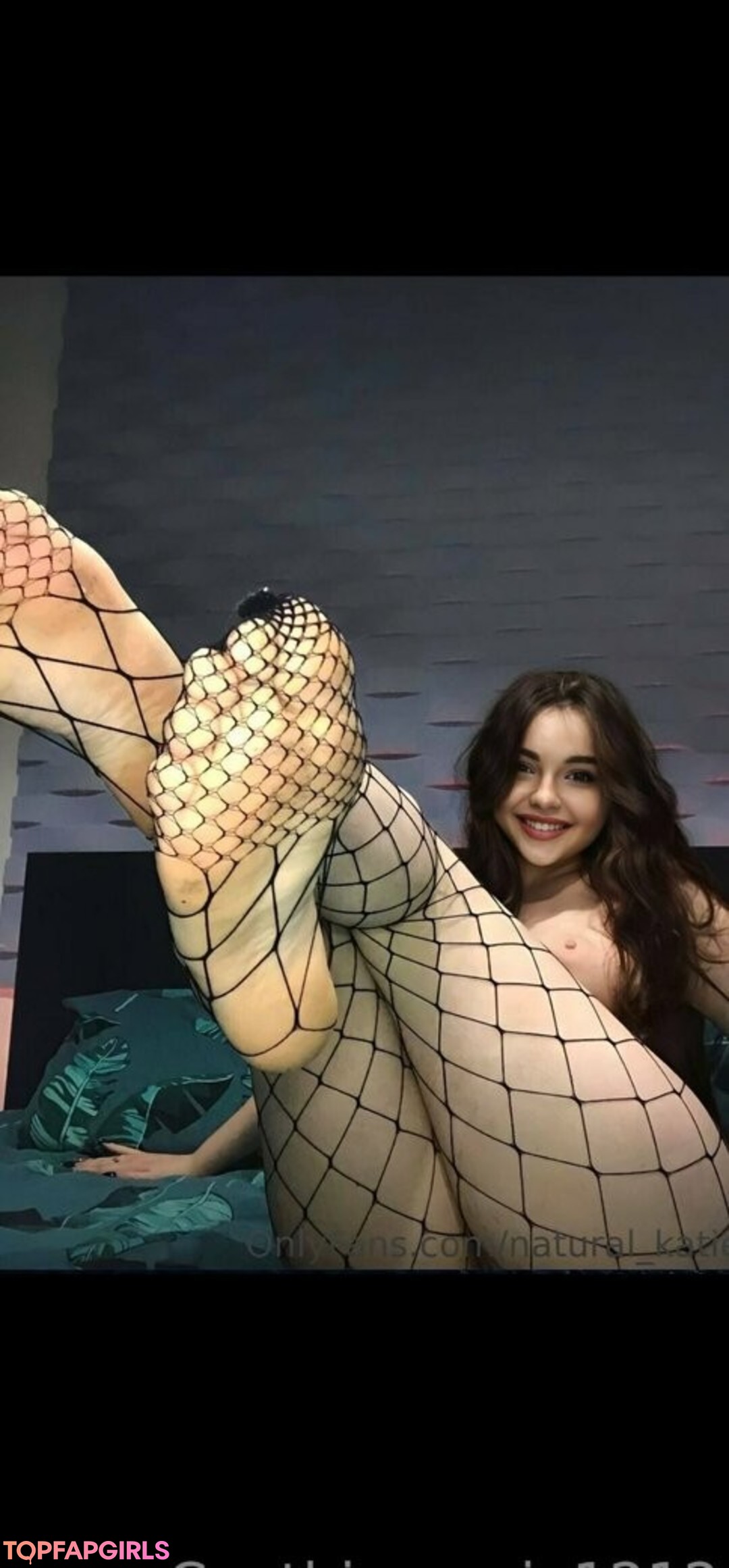 pale teen onlyfans free naked photos