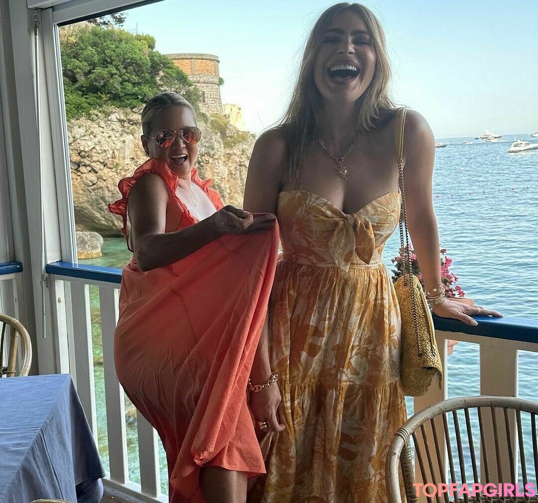 big tits cougar onlyfans hot naked picture
