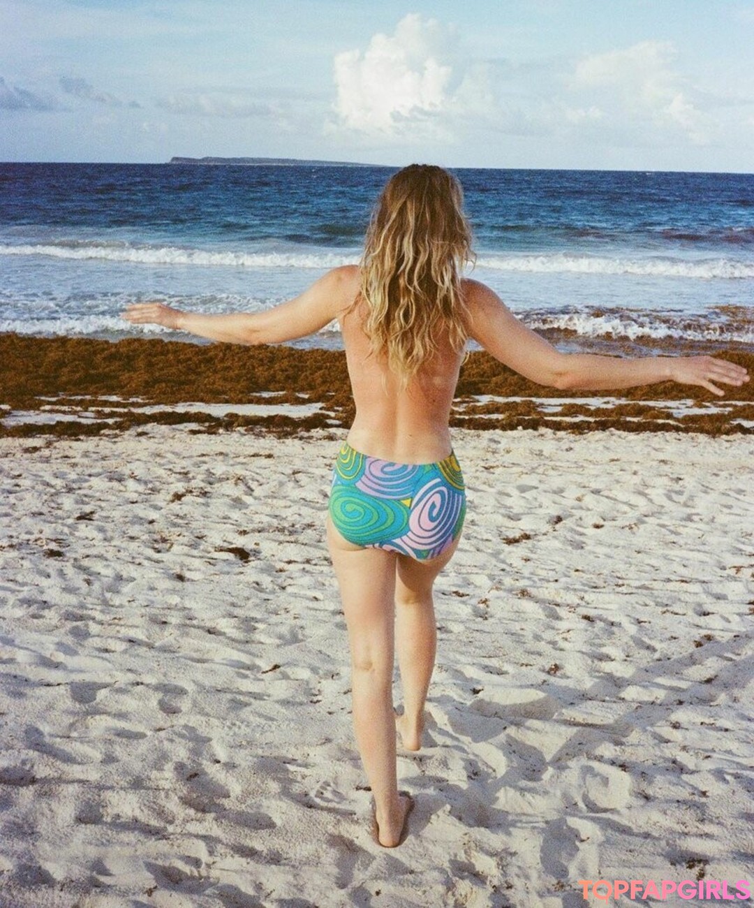 AJ Michalka exclusive model img