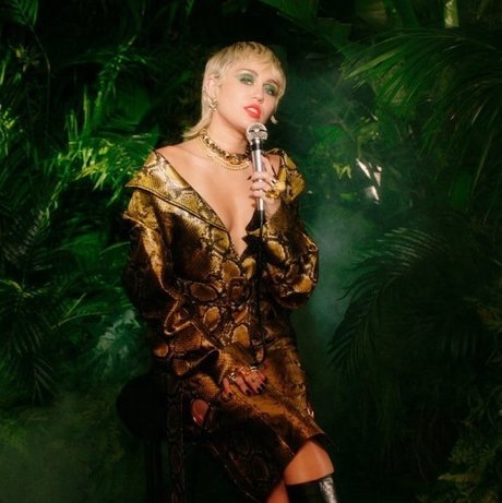 mature fuck onlyfans free naked image