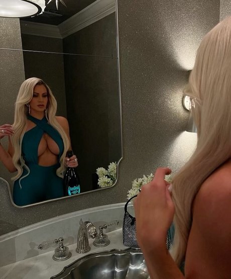 Maryse WWE adult actress picture