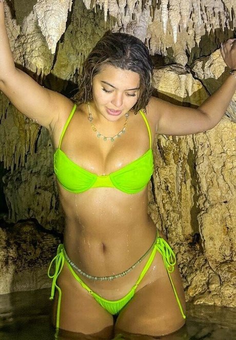 Sofia Jamora exclusive star picture